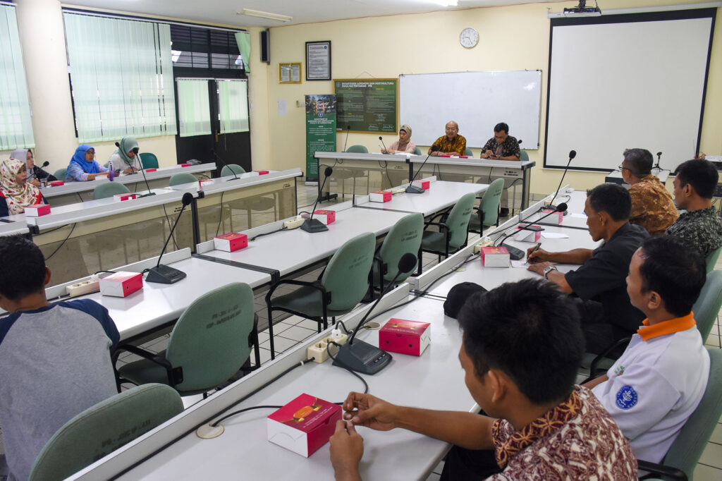 Departemen AGH-Faperta-IPB menyelenggarakan kegiatan : Rapat Koordinasi Staf Kependidikan Departemen AGH