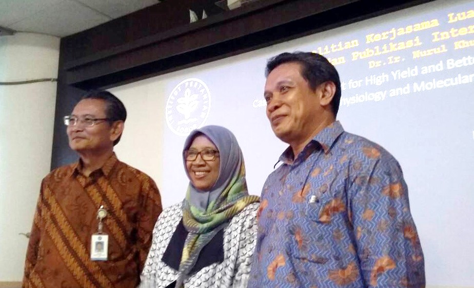 Dr. Nurul Khumaida Tanda-tangan Kontrak Penelitian Kerjasama Luar Negeri