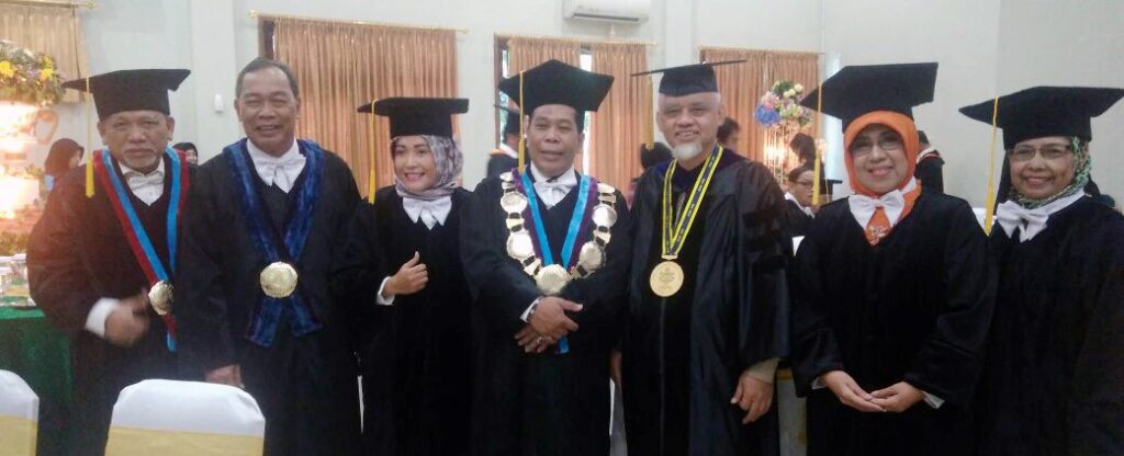 Prof. Sudarsono Berpartisipasi Dalam Prosesi Orasi Guru Besar FMIPA UNNES, Semarang