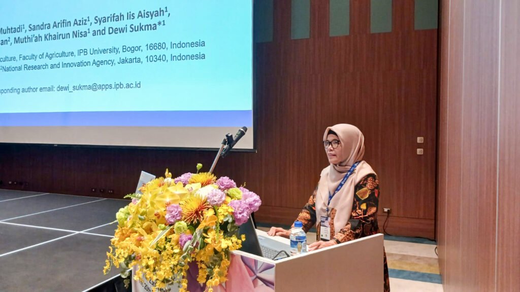 Staff Mobility IPB University : Prof Dewi Sukma give the presentation at The World Orchid Conference 2024, February 25-28.